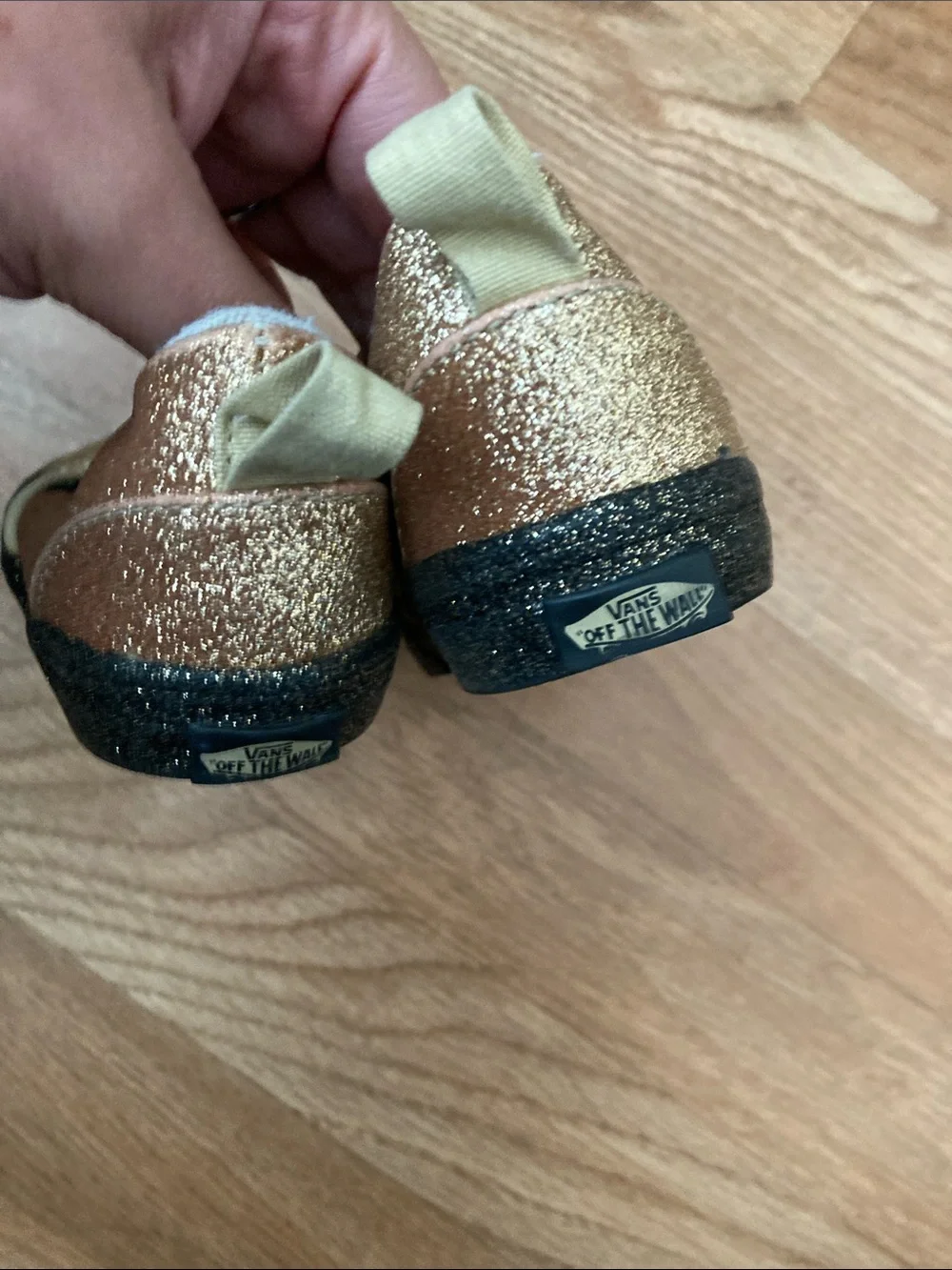 Vans Kids Sparkle Slip-On Shoes in Gold Sz 9